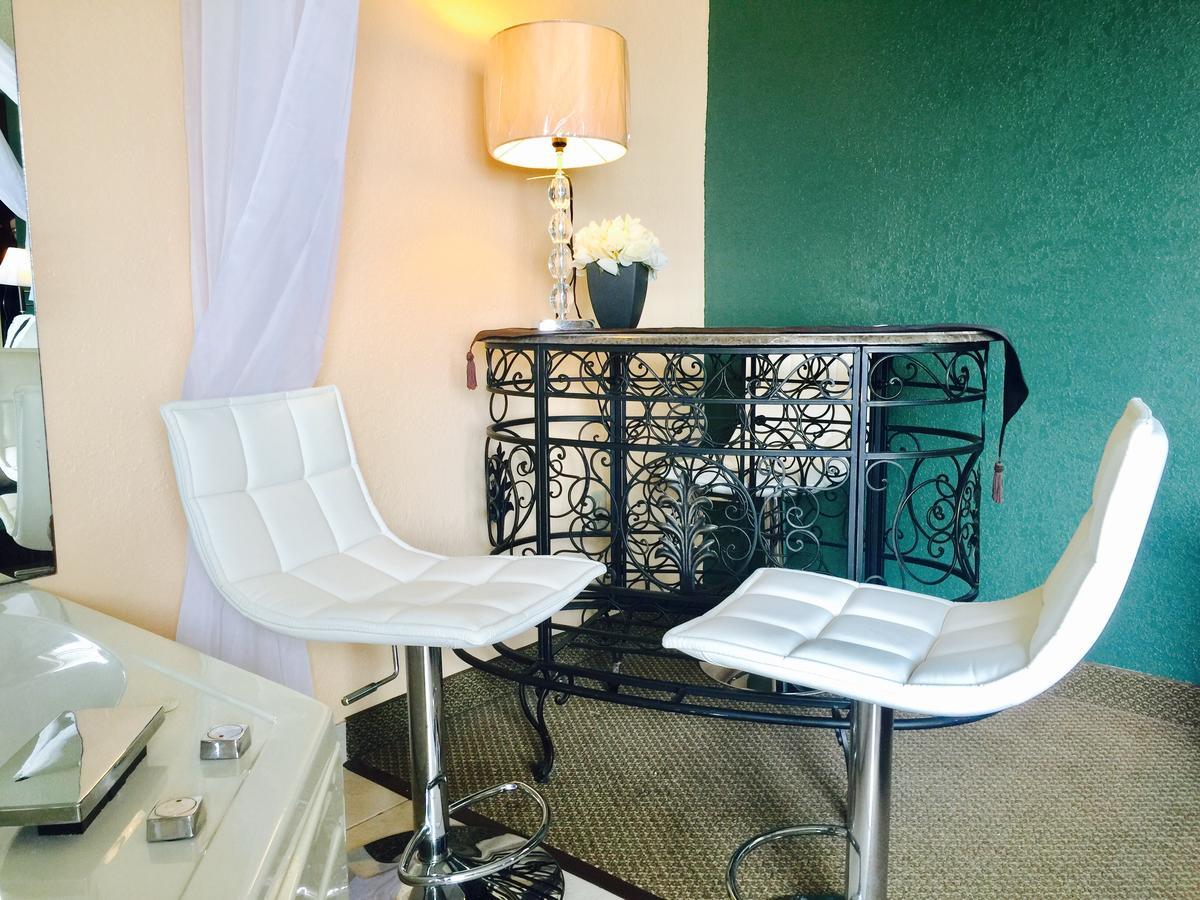 Madelia Hotel & Suites 外观 照片