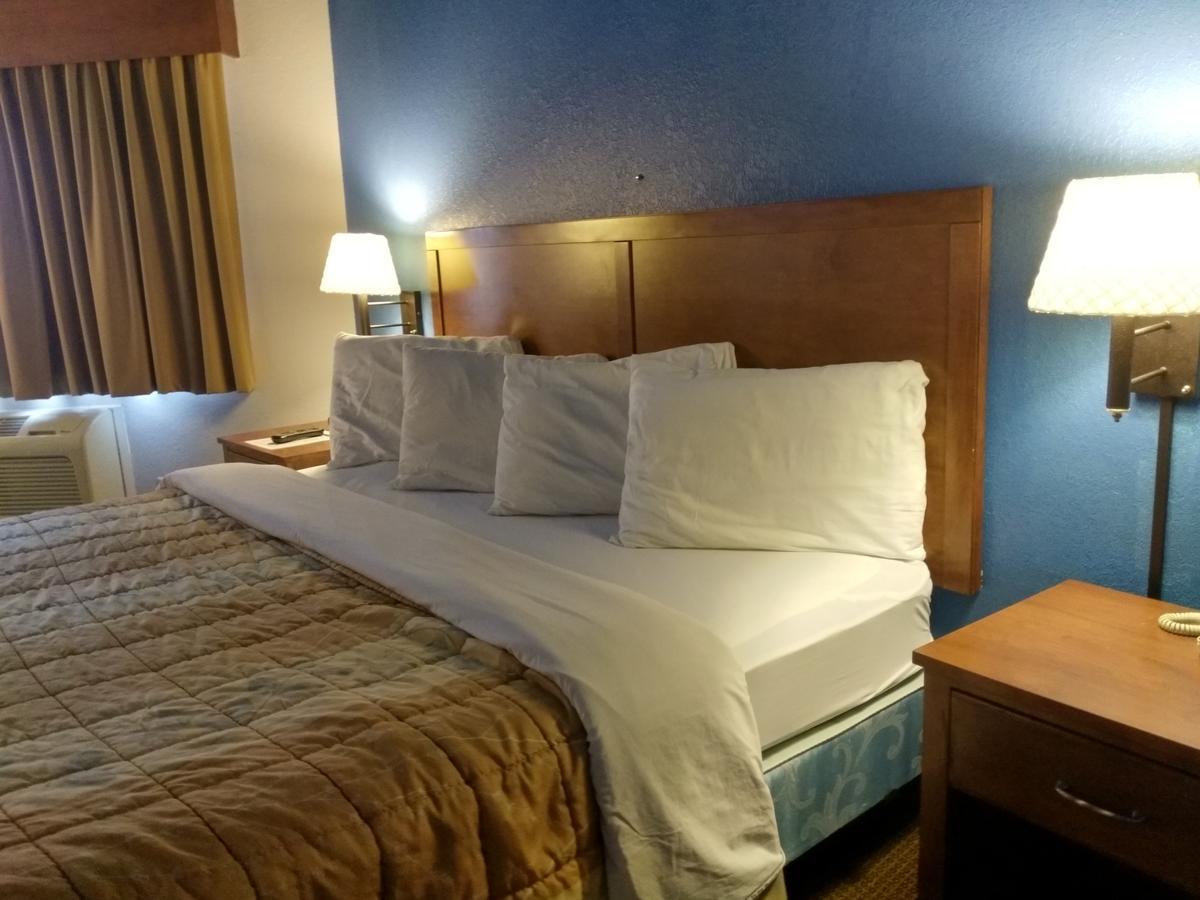 Madelia Hotel & Suites 外观 照片